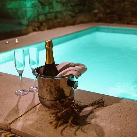 El Forn De Freixenet Con Servicios De Un Hotel Lleida Exterior foto