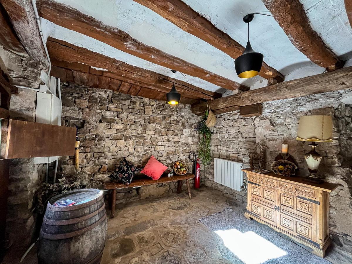El Forn De Freixenet Con Servicios De Un Hotel Lleida Exterior foto